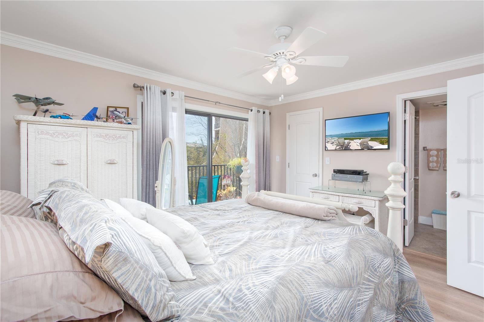 15 TURNER ST #4 — photo 12