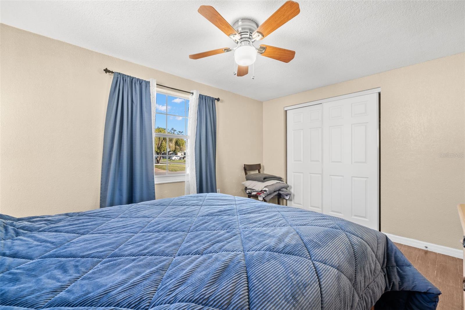 4642 EASTWOOD LN — photo 10