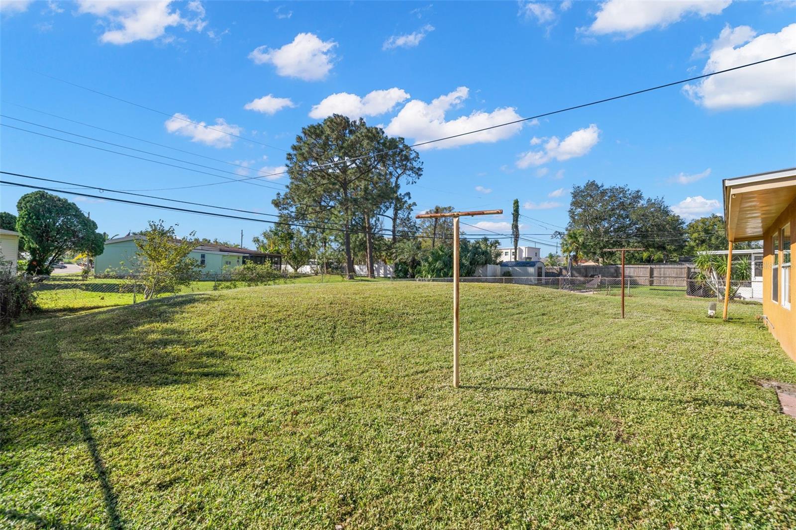 4642 EASTWOOD LN — photo 17
