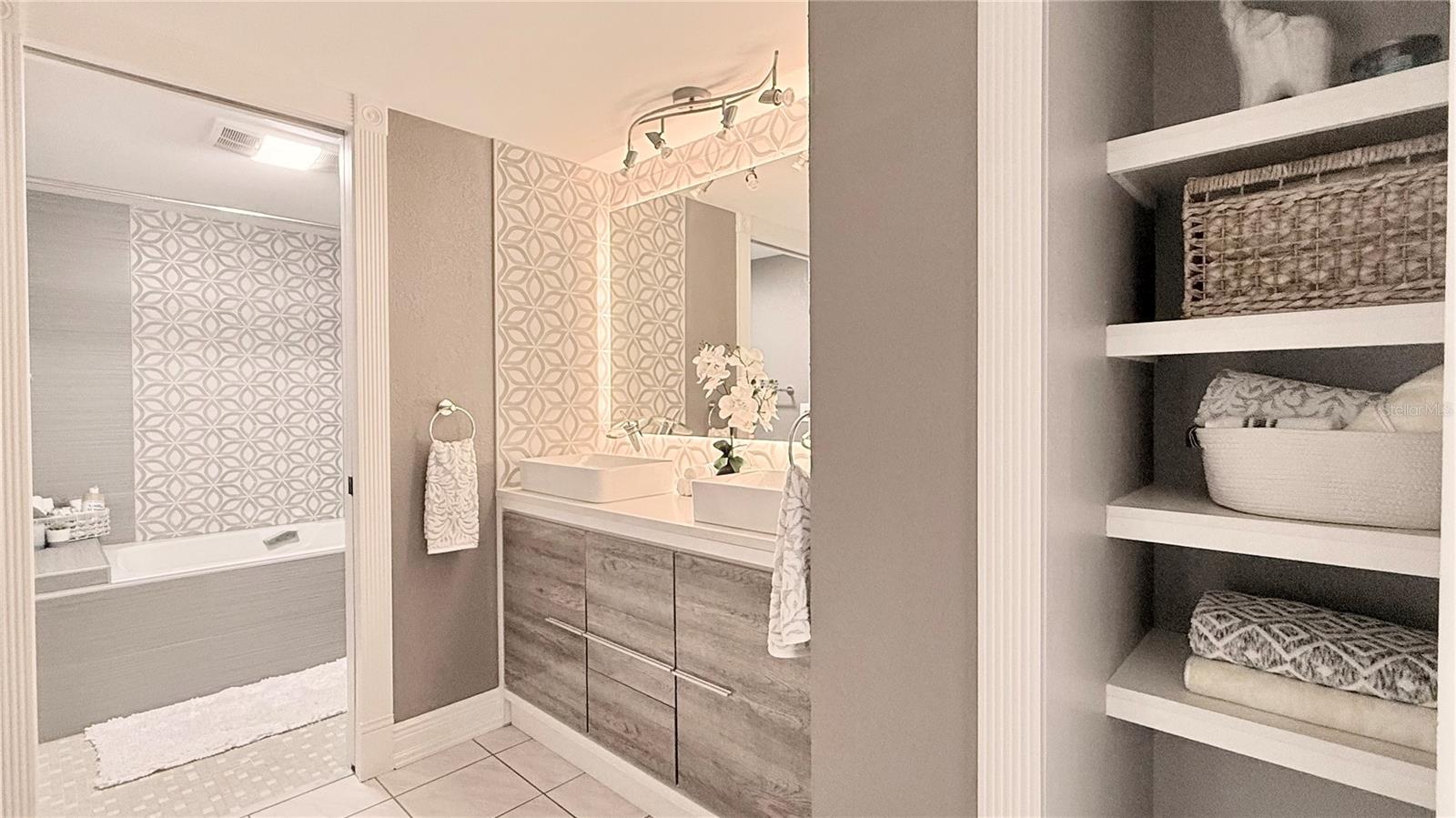 5940 PELICAN BAY PLZ S #1105 — photo 43