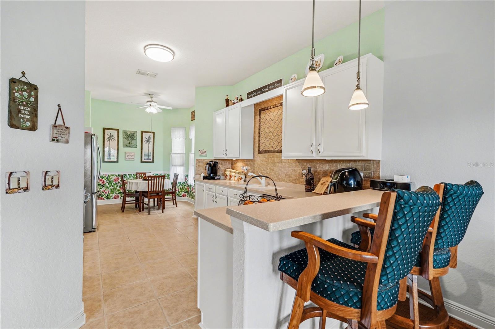 10412 OLD TAMPA BAY DR — photo 18