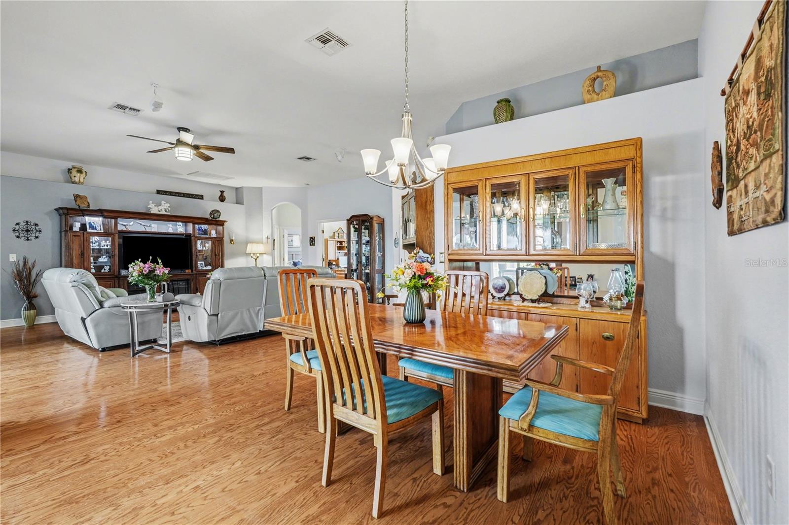10412 OLD TAMPA BAY DR — photo 17