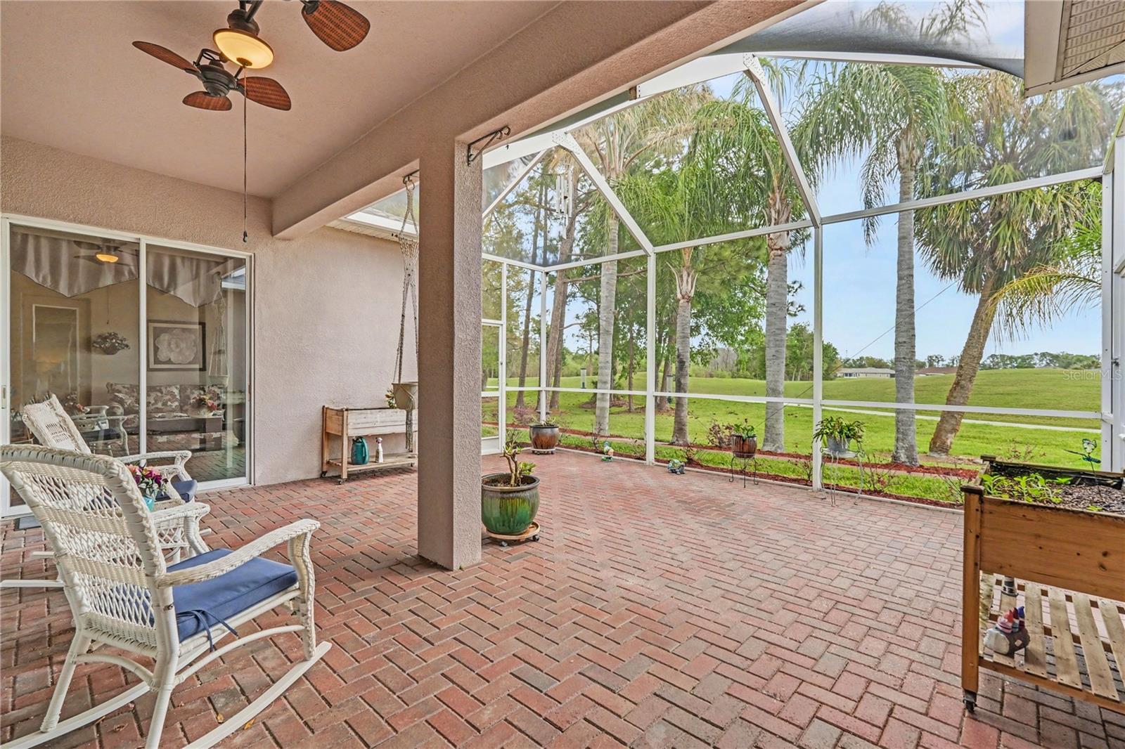 10412 OLD TAMPA BAY DR — photo 4