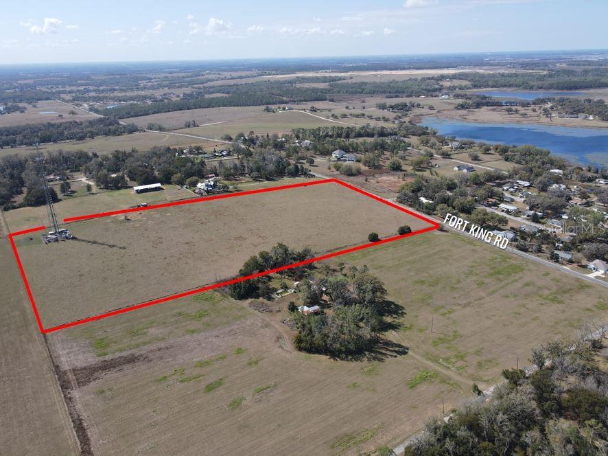 10740 FORT KING RD — photo 2