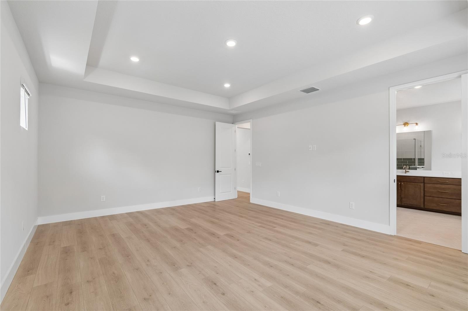 2916 W ELLIS DR — photo 21