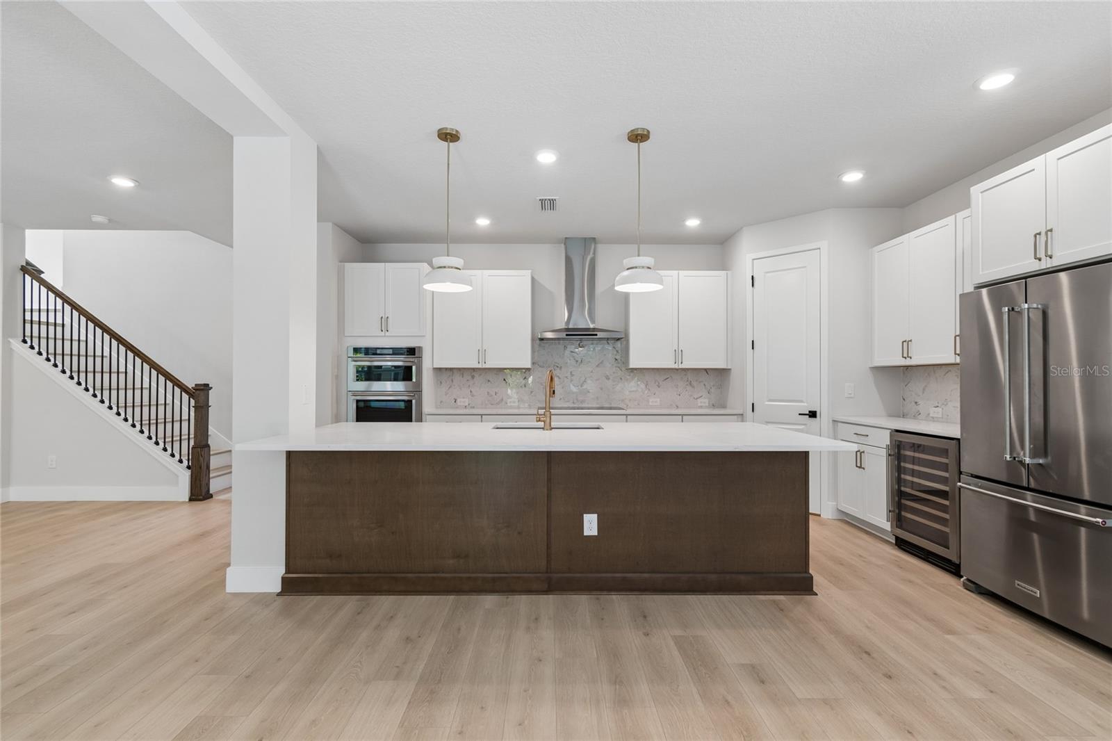 2916 W ELLIS DR — photo 3