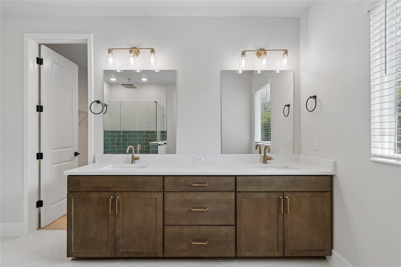 2916 W ELLIS DR — photo 24
