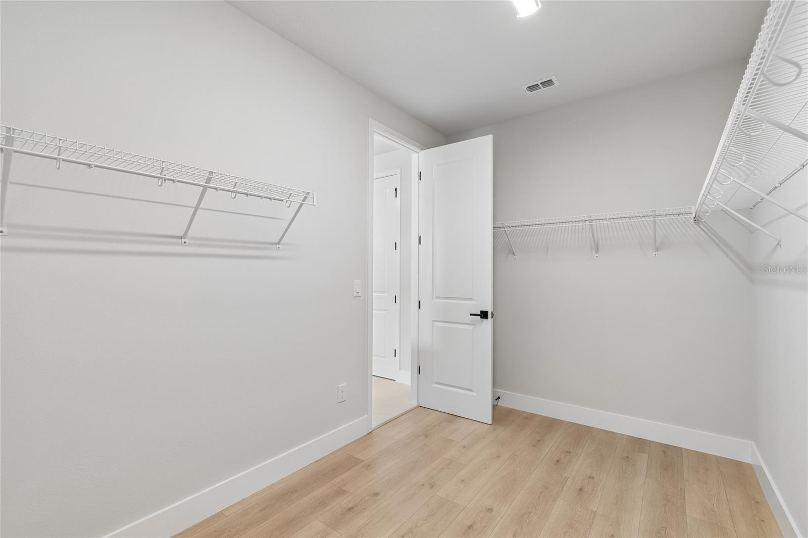 2916 W ELLIS DR — photo 27