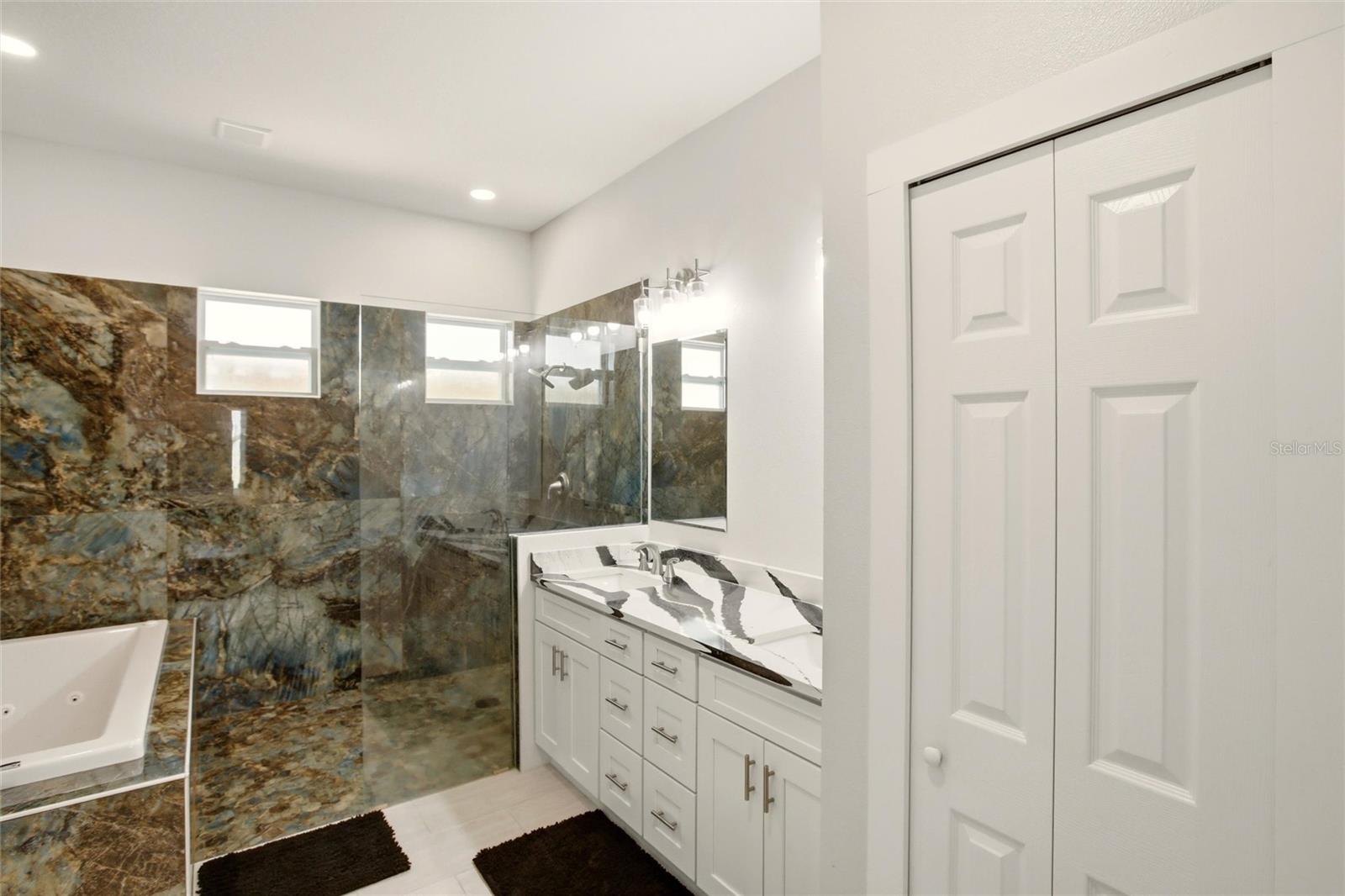10080 WAUCHULA RD — photo 22