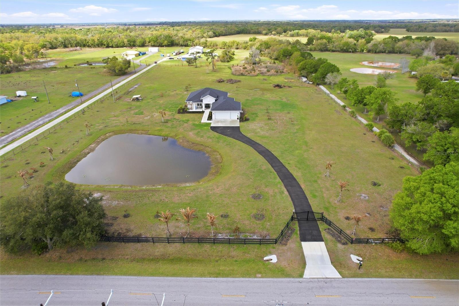 10080 WAUCHULA RD — photo 49