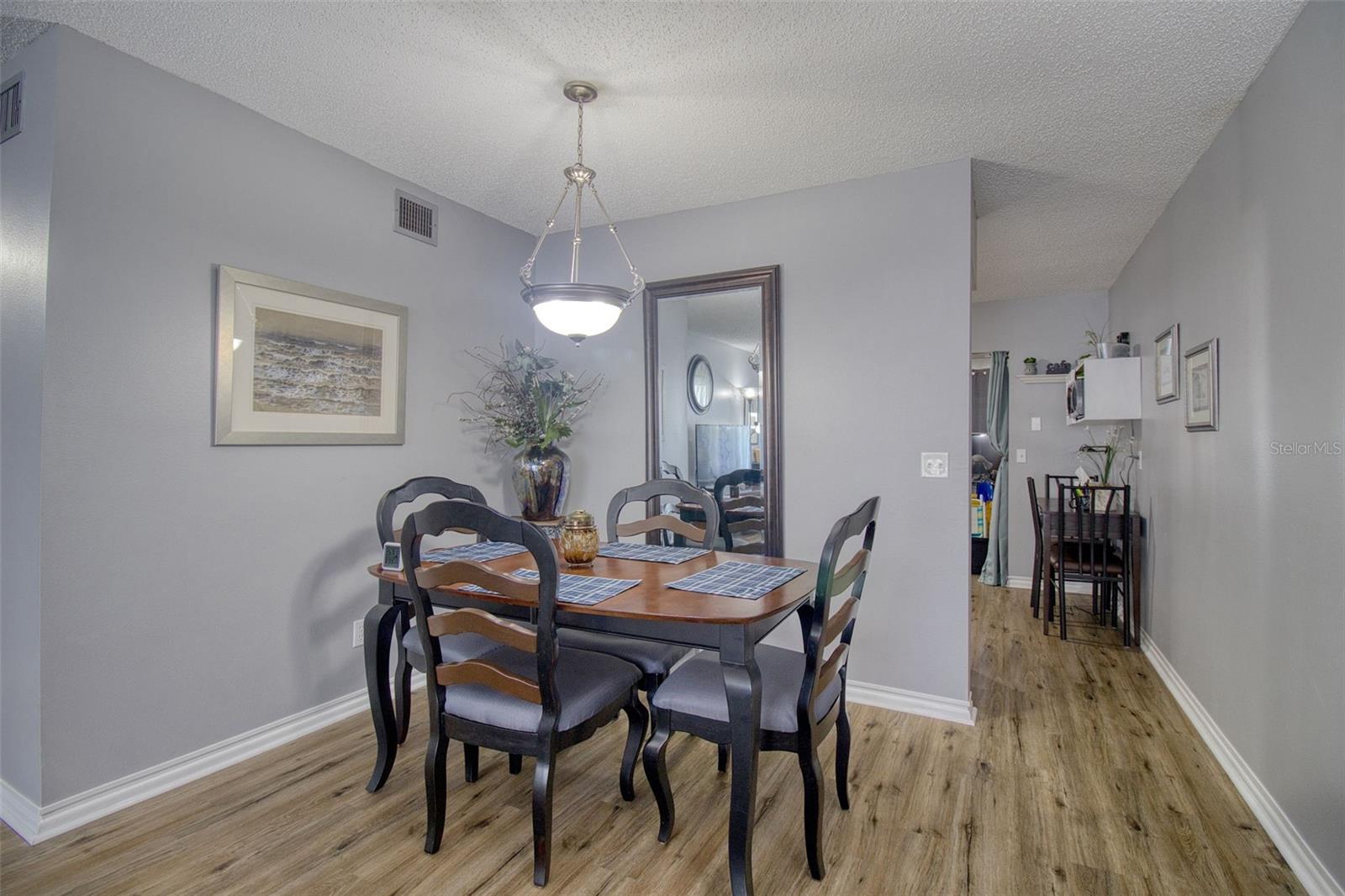 2436 RHODESIAN DR #32 — photo 9