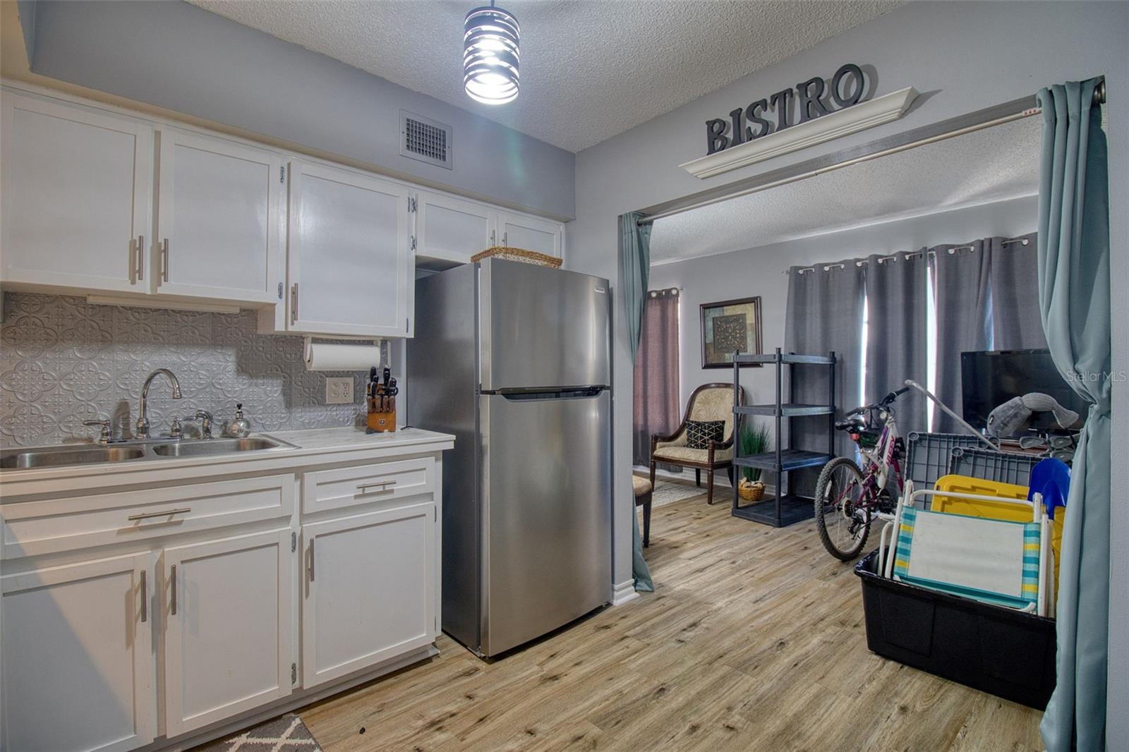 2436 RHODESIAN DR #32 — photo 17