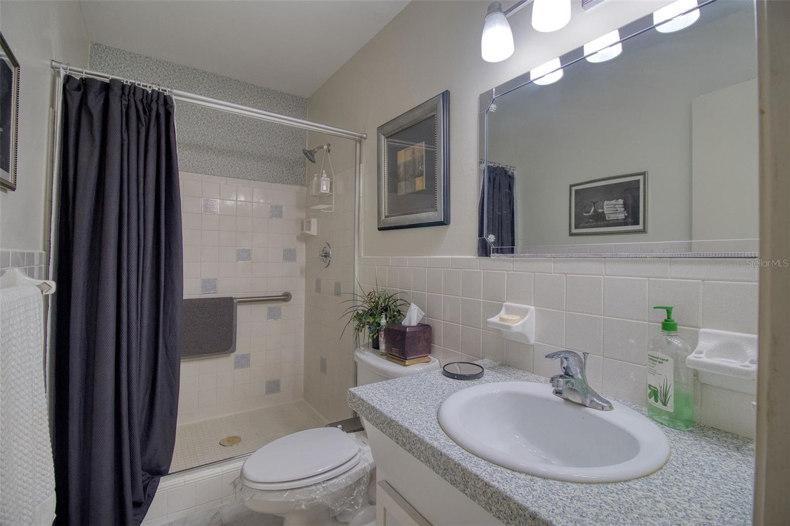 2436 RHODESIAN DR #32 — photo 24