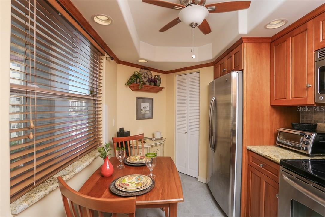 1770 BENJAMIN FRANKLIN DR #603 — photo 2