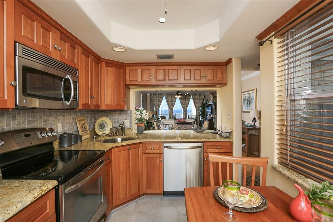 1770 BENJAMIN FRANKLIN DR #603 — photo 9