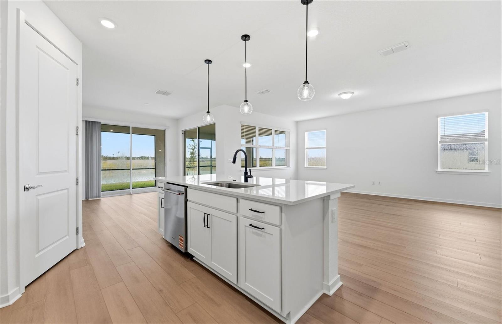 10005 JOHNSON OAKS GLN — photo 4