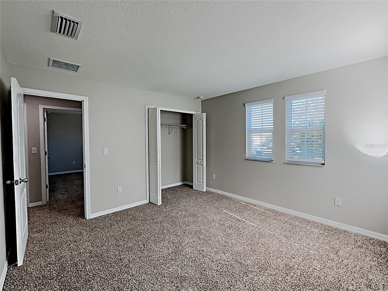 7226 LUMBER PORT DR — photo 10
