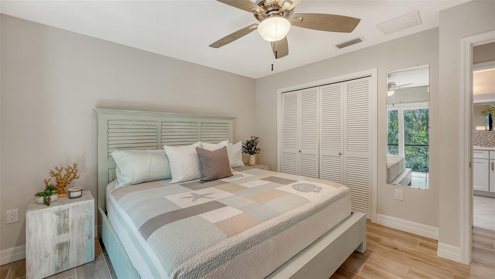 5231 SIESTA COVE DR — photo 31