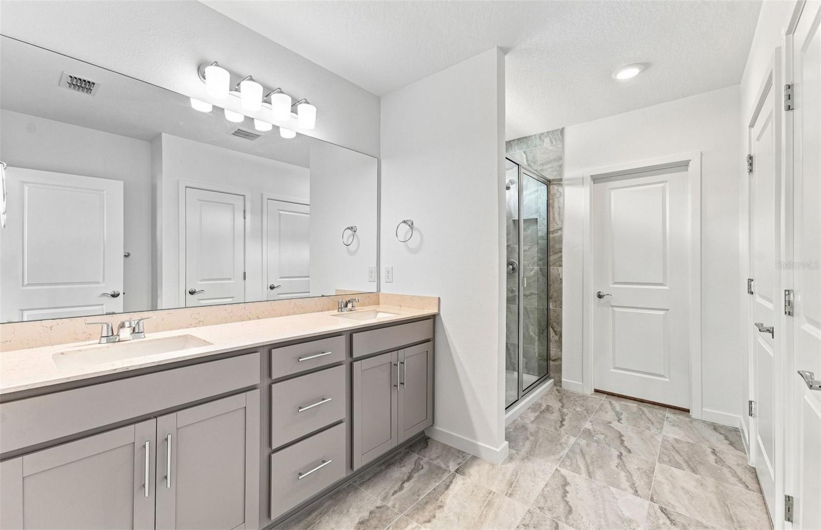 7923 PALM PARADISE PL — photo 9