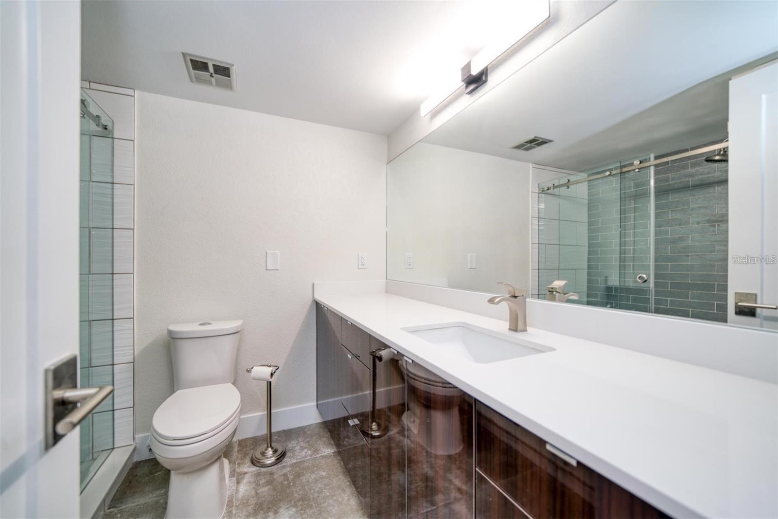 105 ISLAND WAY #143 — photo 22