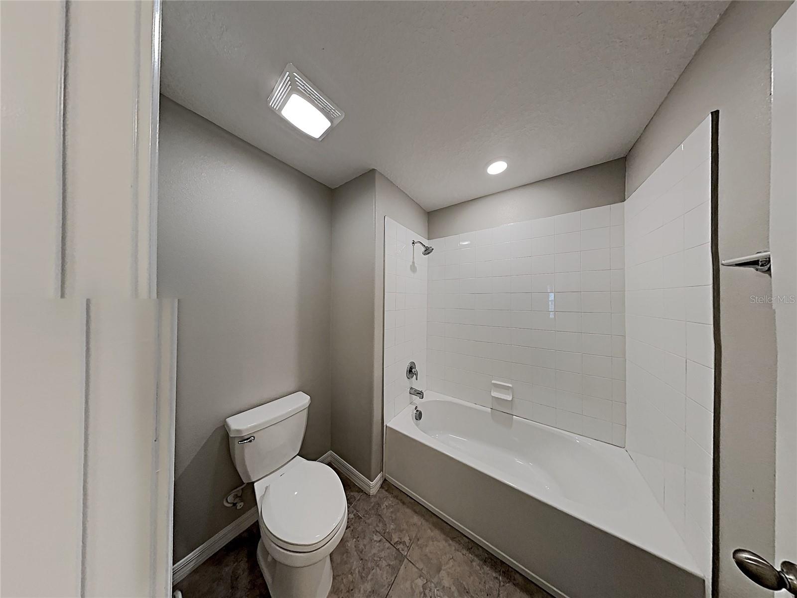 15320 BROAD BRUSH DR — photo 23