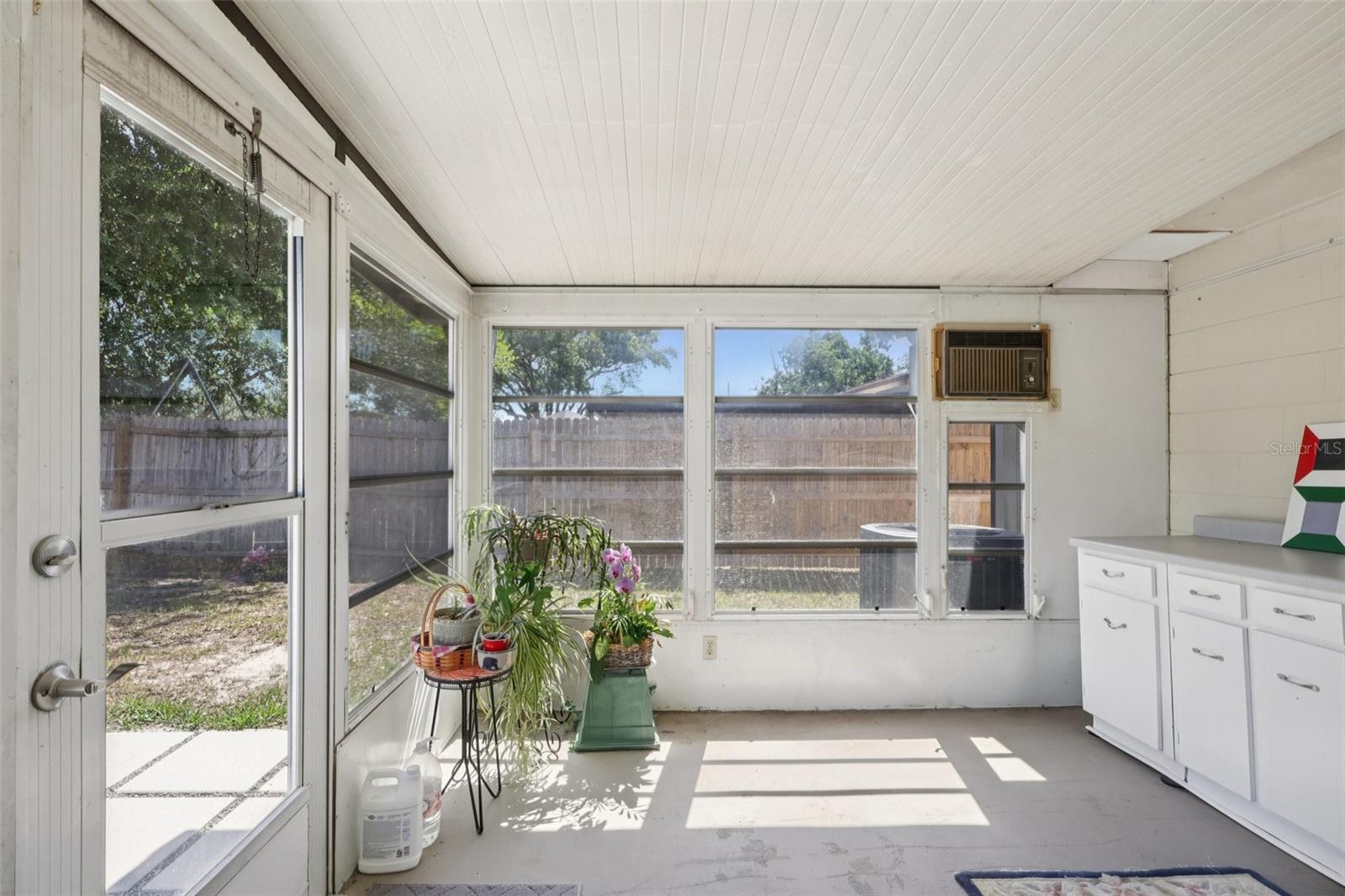 3613 COPPERTREE CIR — photo 33