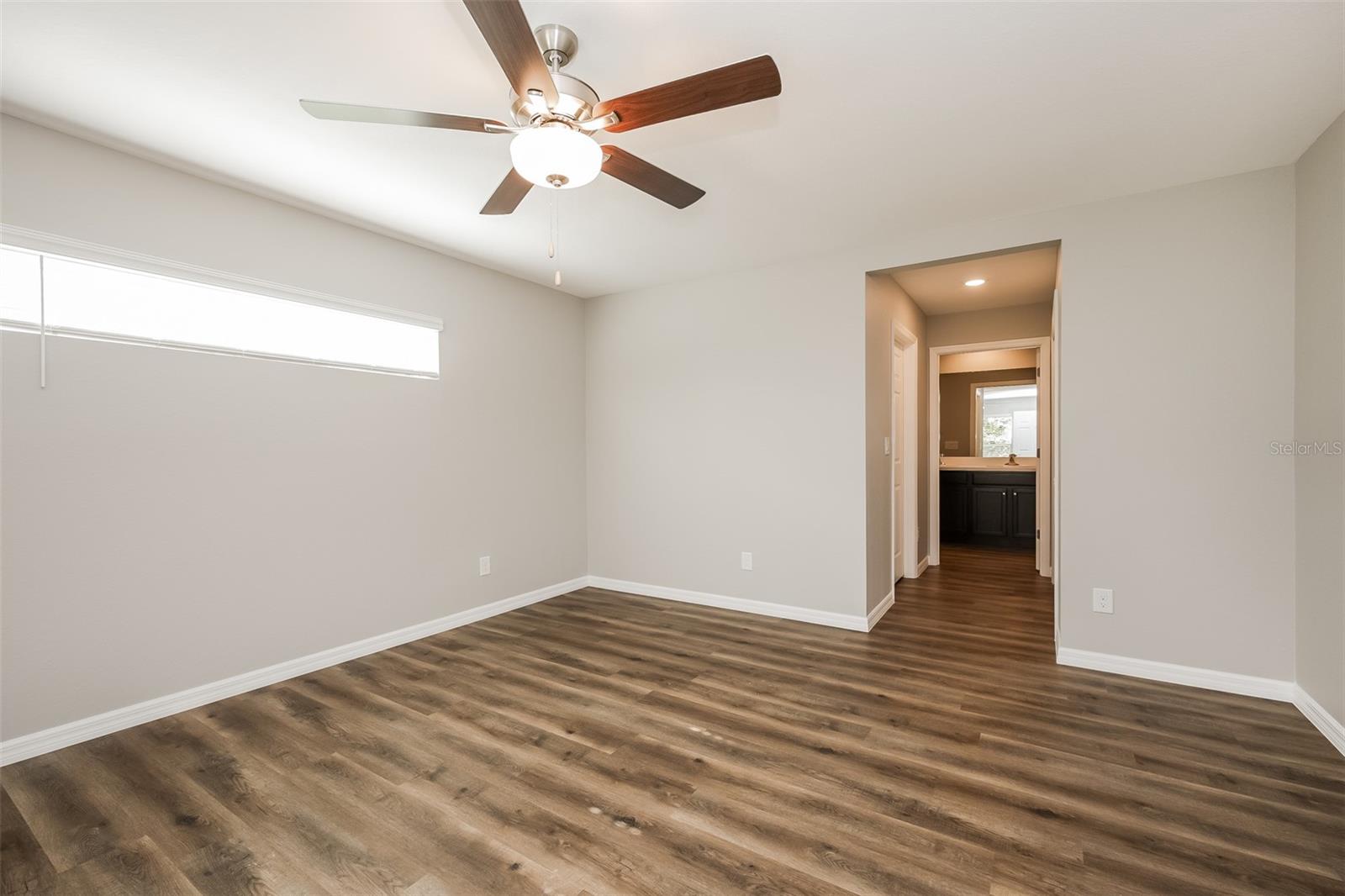 3592 GIBLIN DR — photo 9