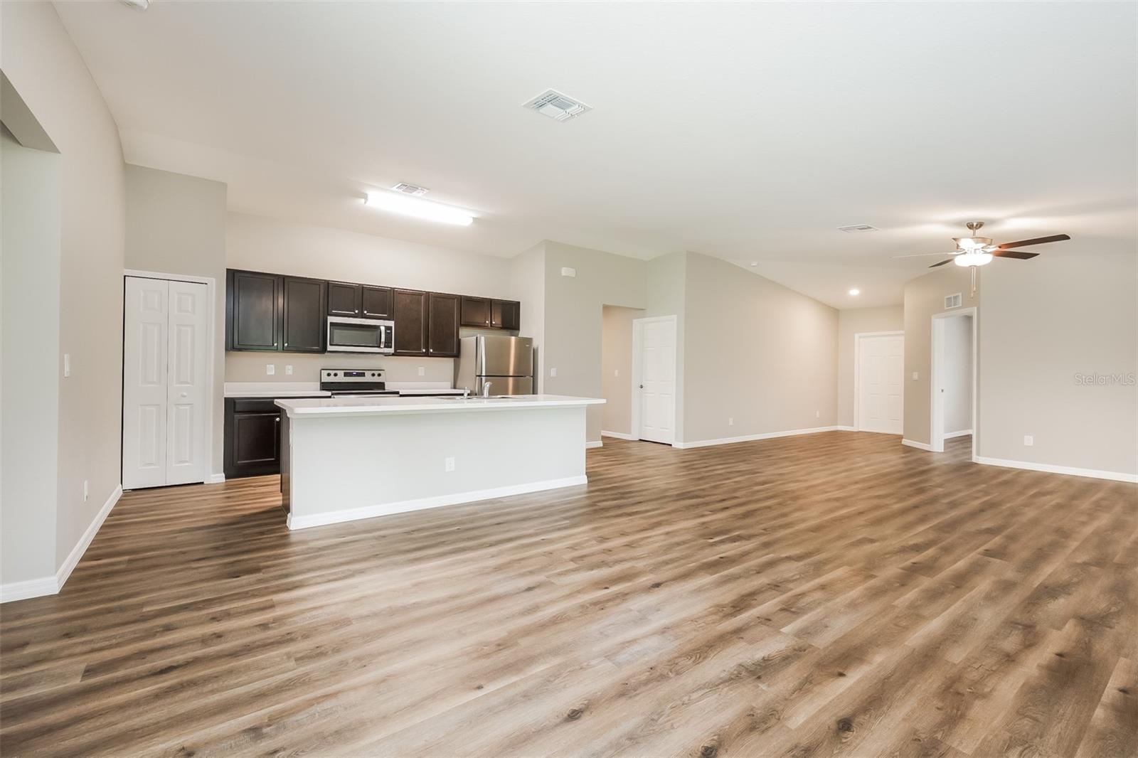 3592 GIBLIN DR — photo 5