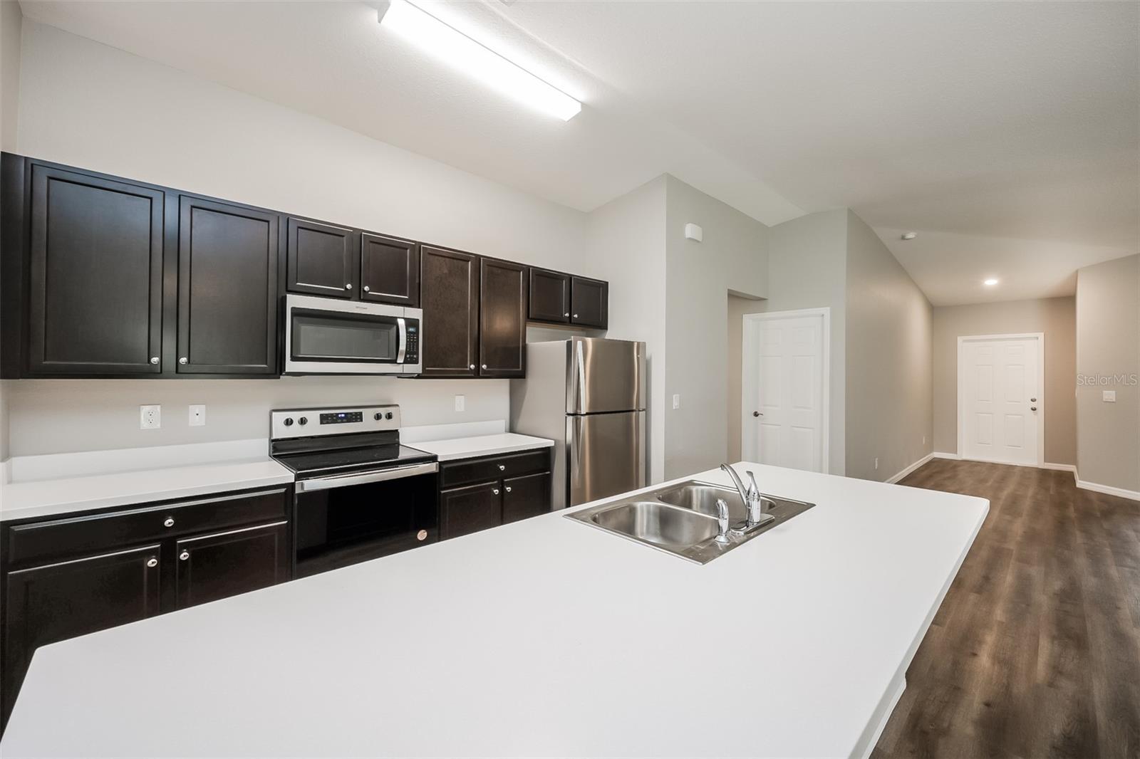 3592 GIBLIN DR — photo 7