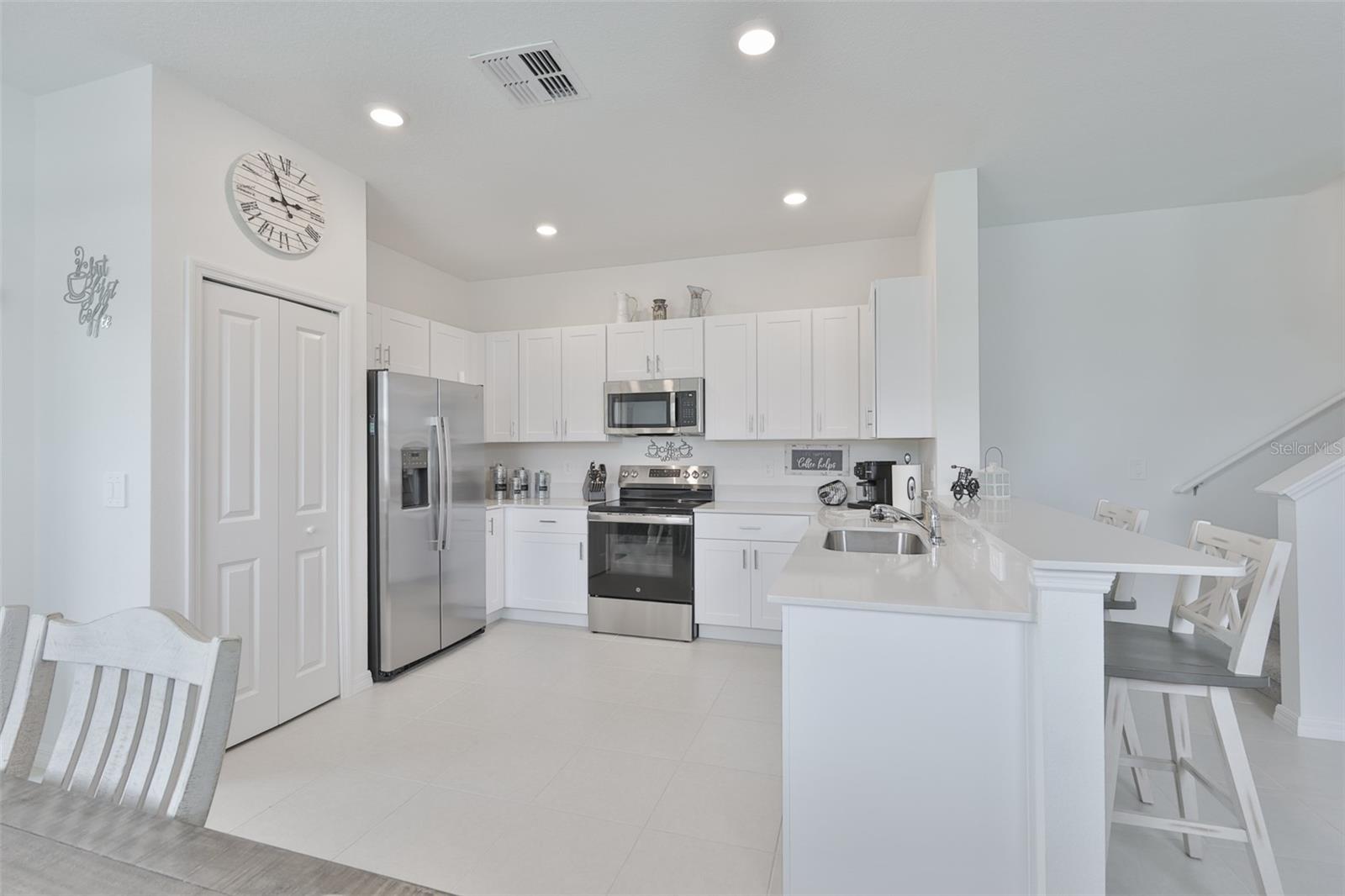 2661 SUNRAY VENUS WAY — photo 7