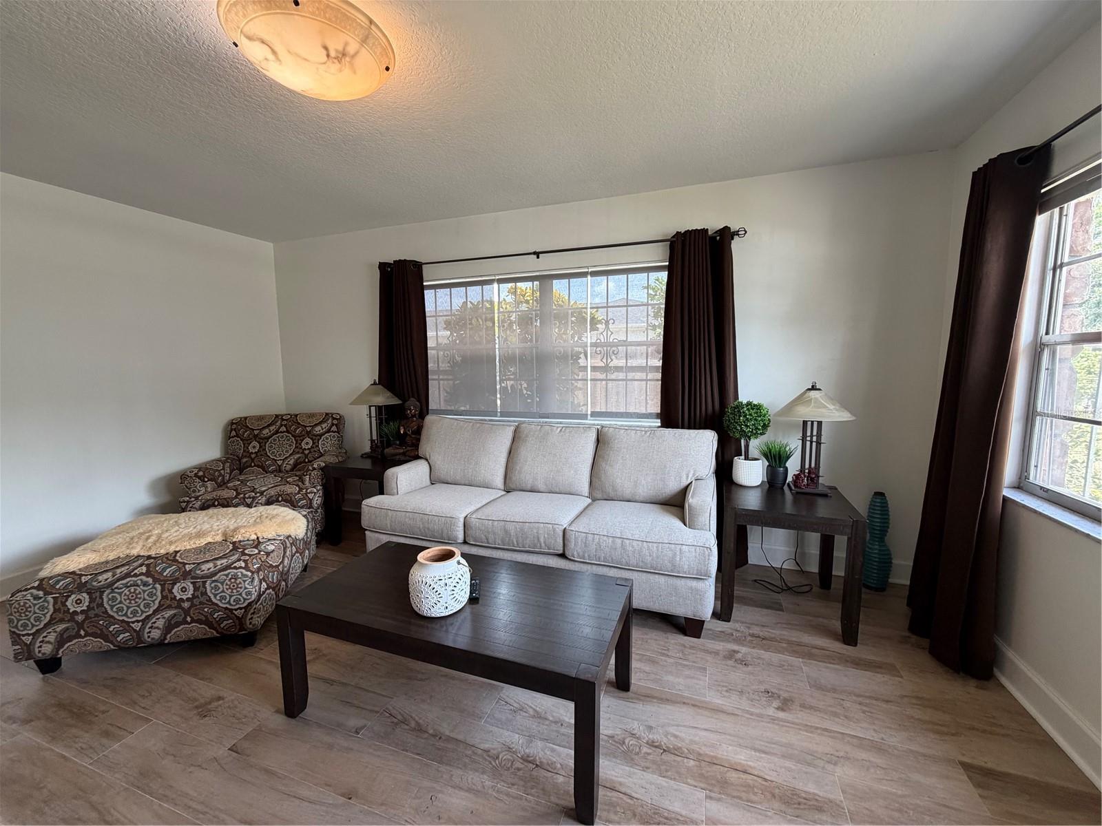 3230 W SAINT CONRAD ST — photo 4