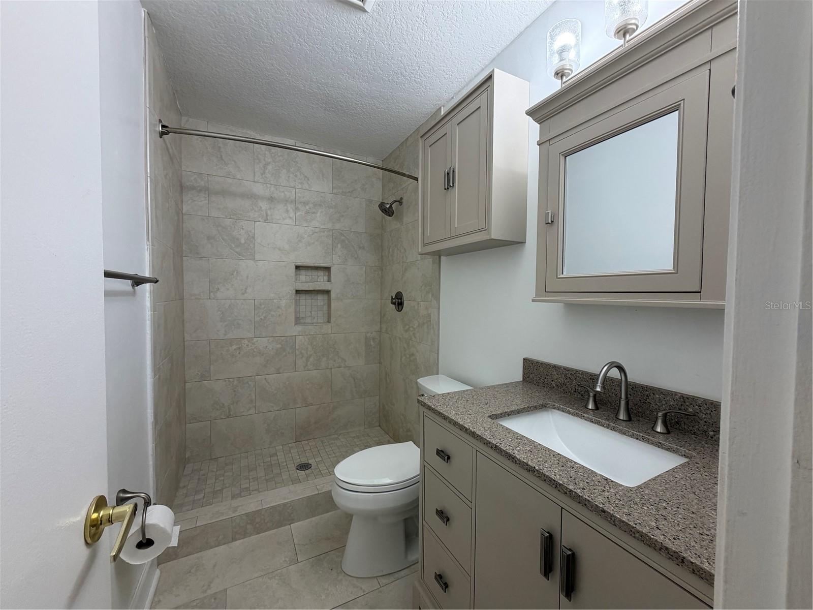 3230 W SAINT CONRAD ST — photo 9