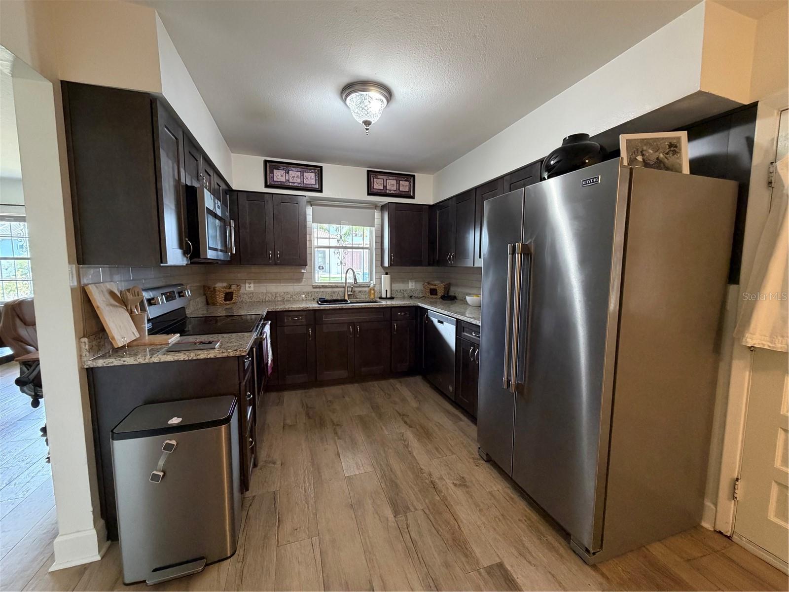 3230 W SAINT CONRAD ST — photo 2