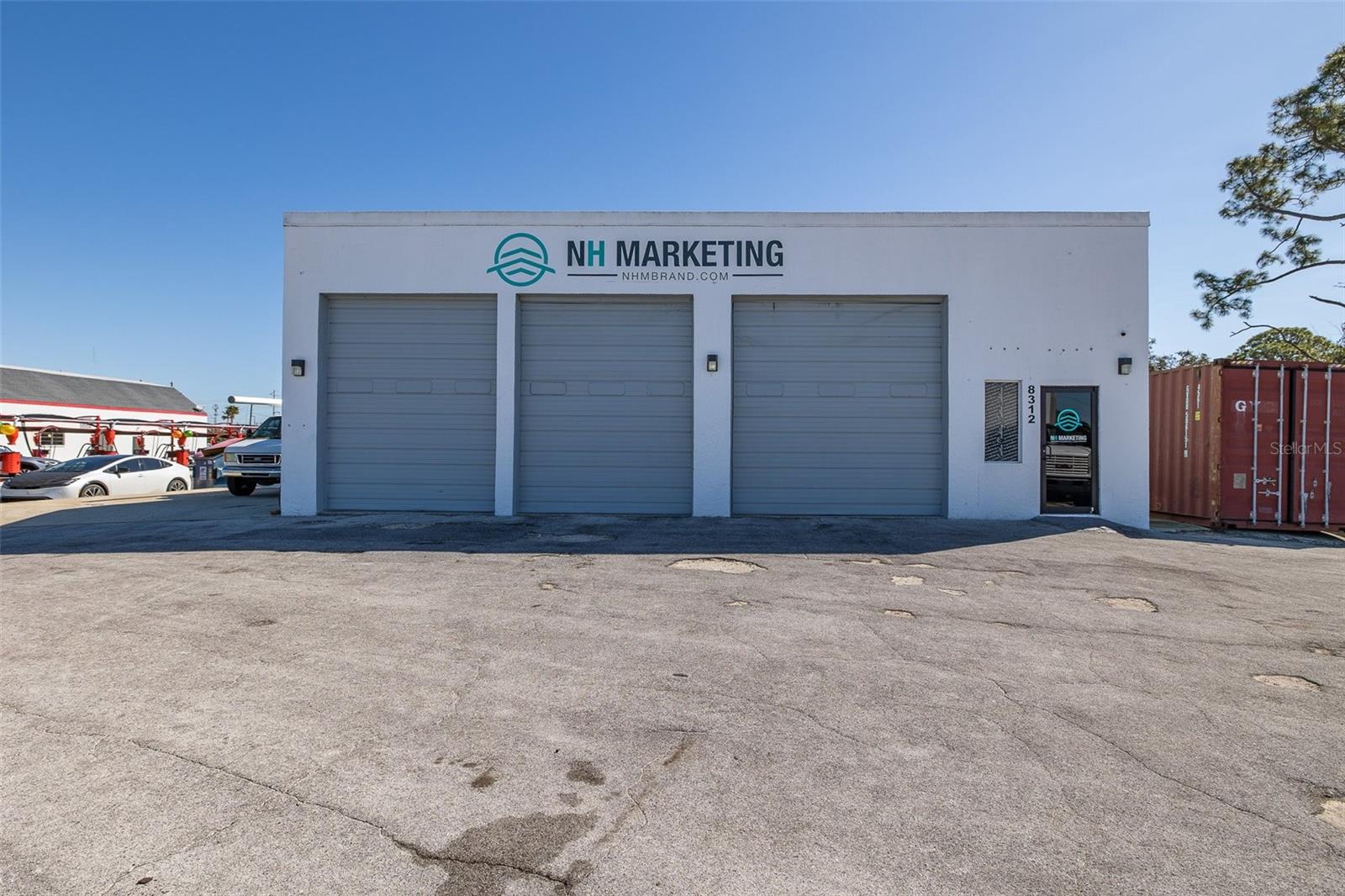8312 US HIGHWAY 19 — photo 2