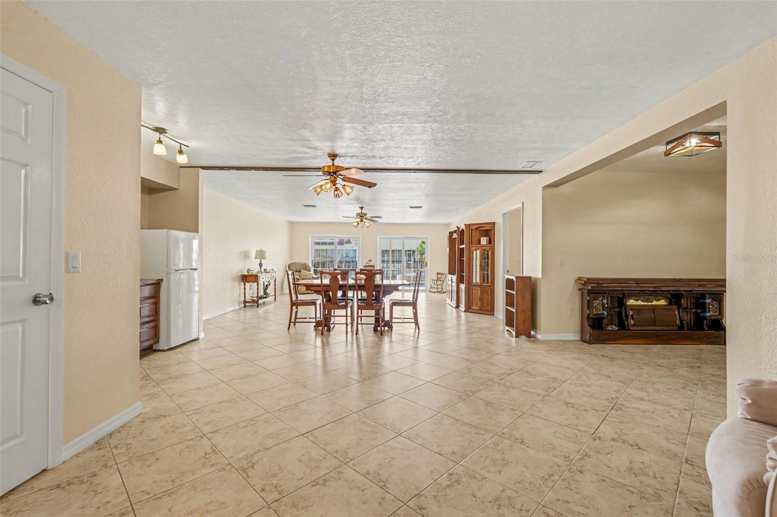 6340 SPOONBILL DR — photo 13