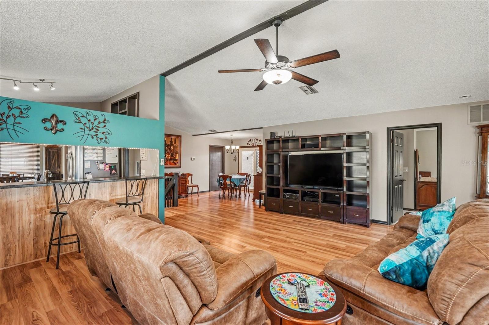 6340 SPOONBILL DR — photo 10