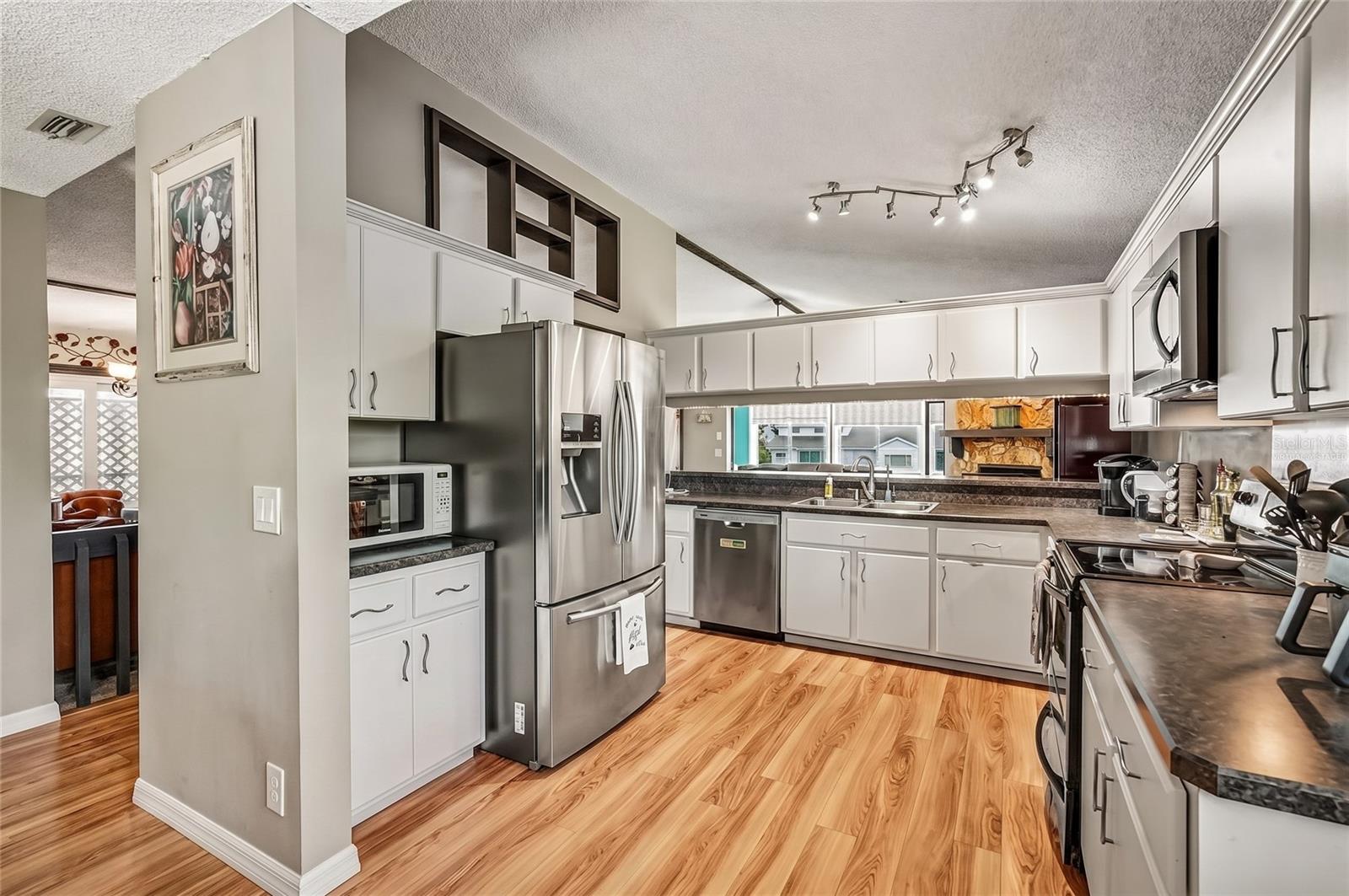 6340 SPOONBILL DR — photo 6