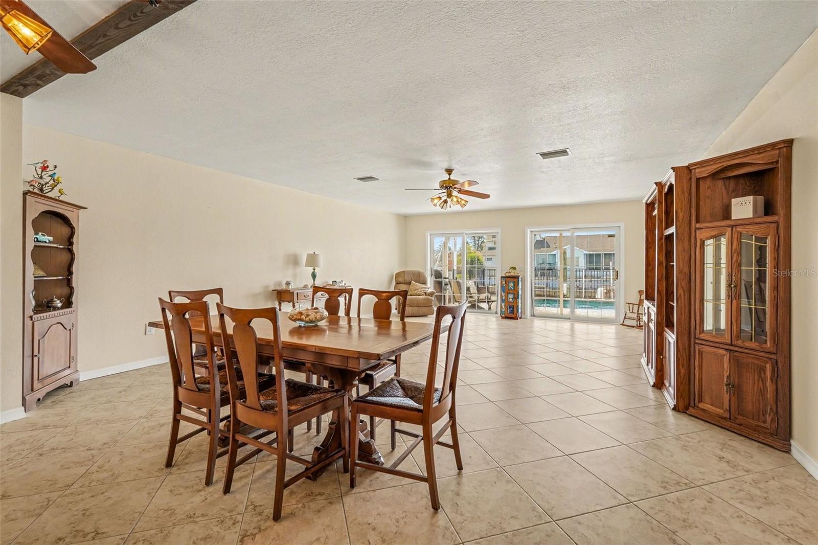 6340 SPOONBILL DR — photo 12
