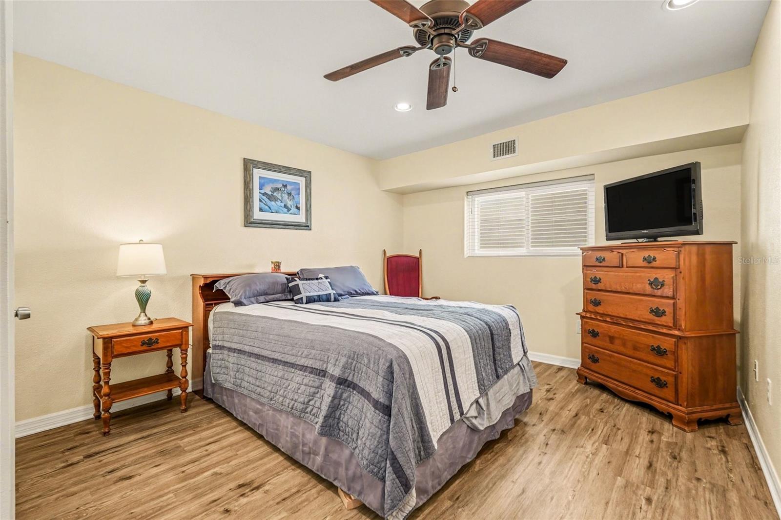 6340 SPOONBILL DR — photo 15