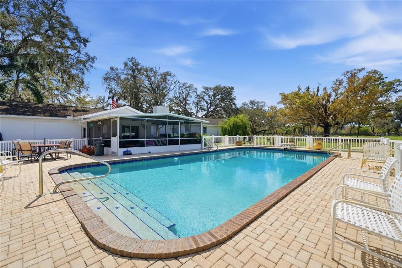 9449 ROBERTS RD — photo 44