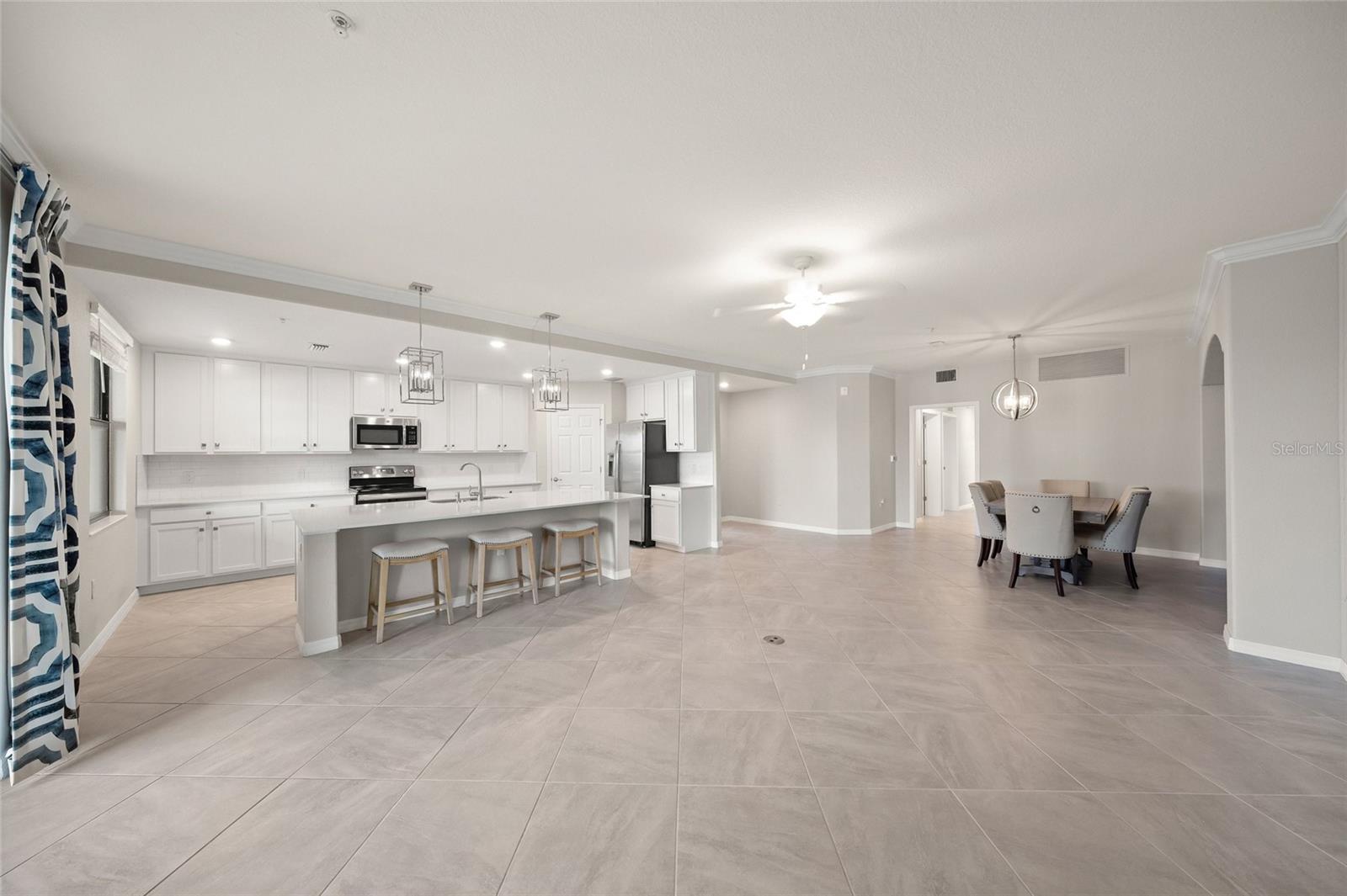 10805 TARFLOWER DR #102 — photo 10
