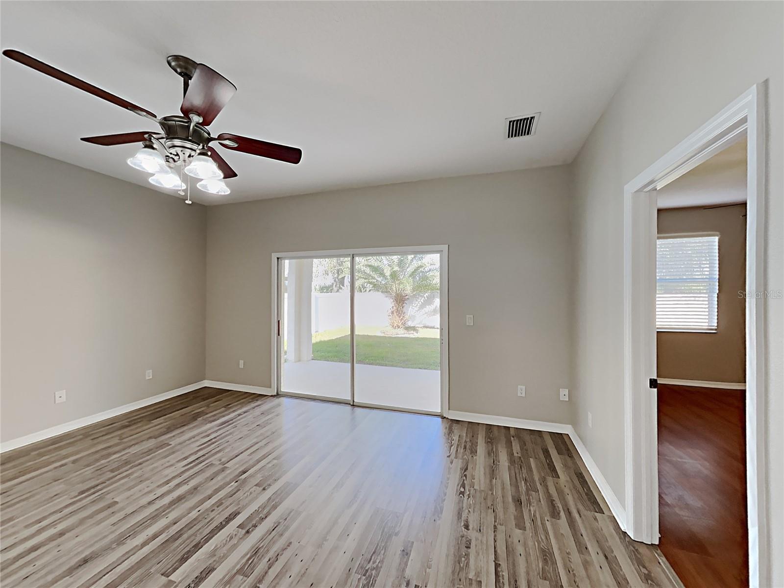 4020 LANGDRUM DR — photo 8