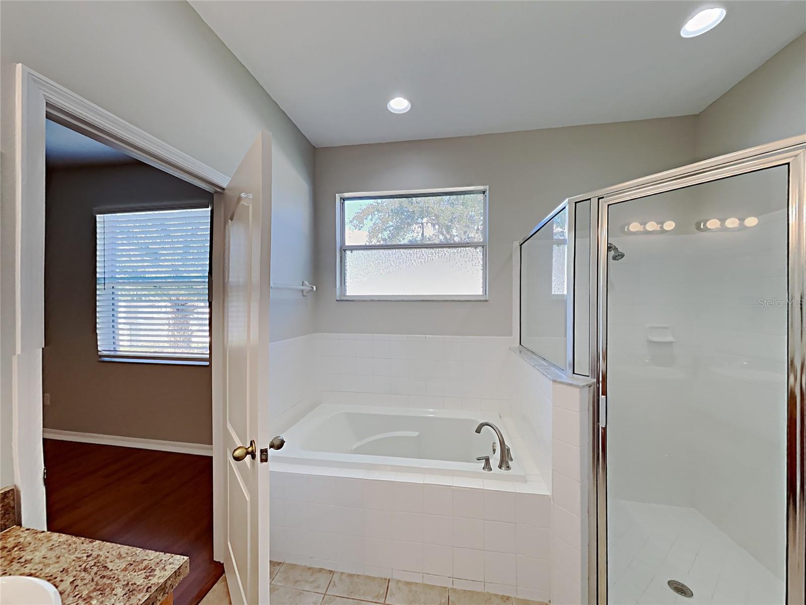 4020 LANGDRUM DR — photo 10