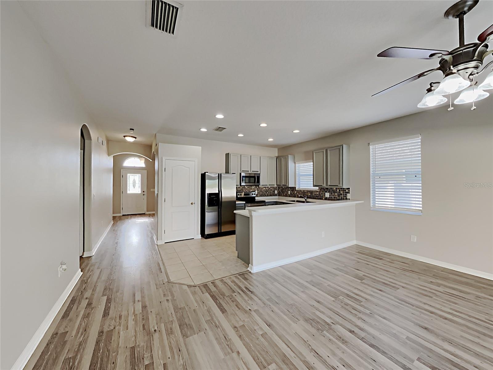 4020 LANGDRUM DR — photo 2