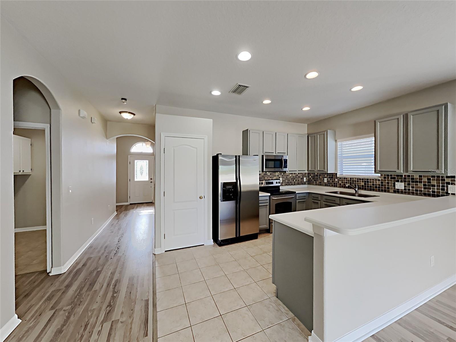 4020 LANGDRUM DR — photo 5