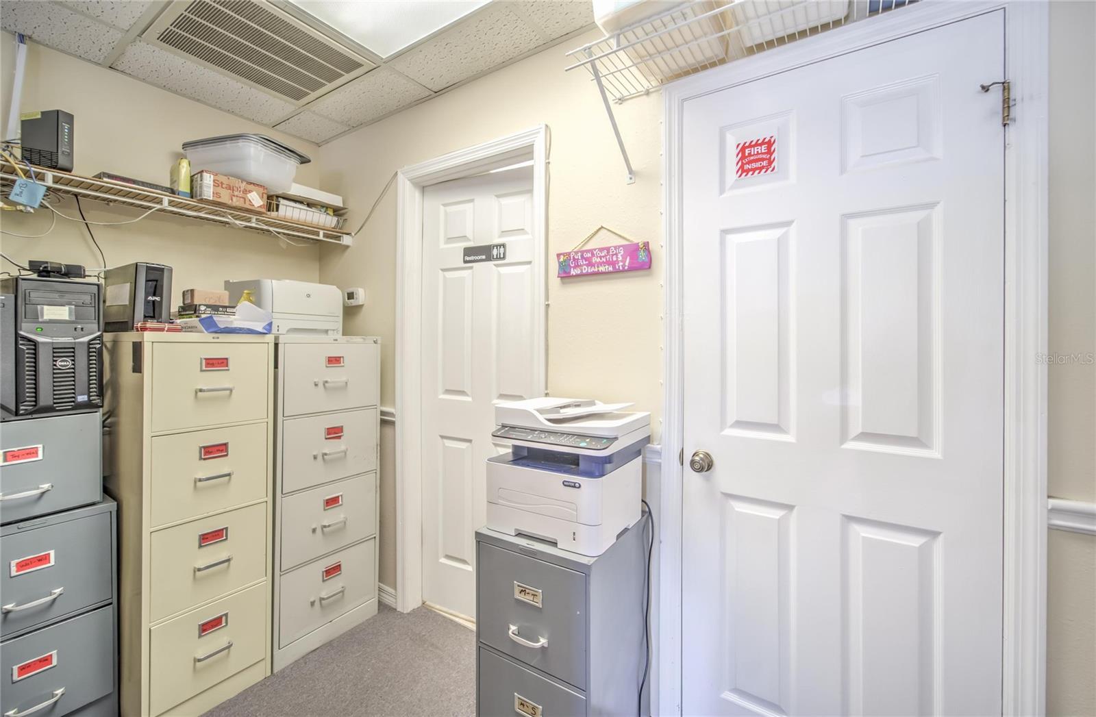 504 E BAKER ST — photo 21