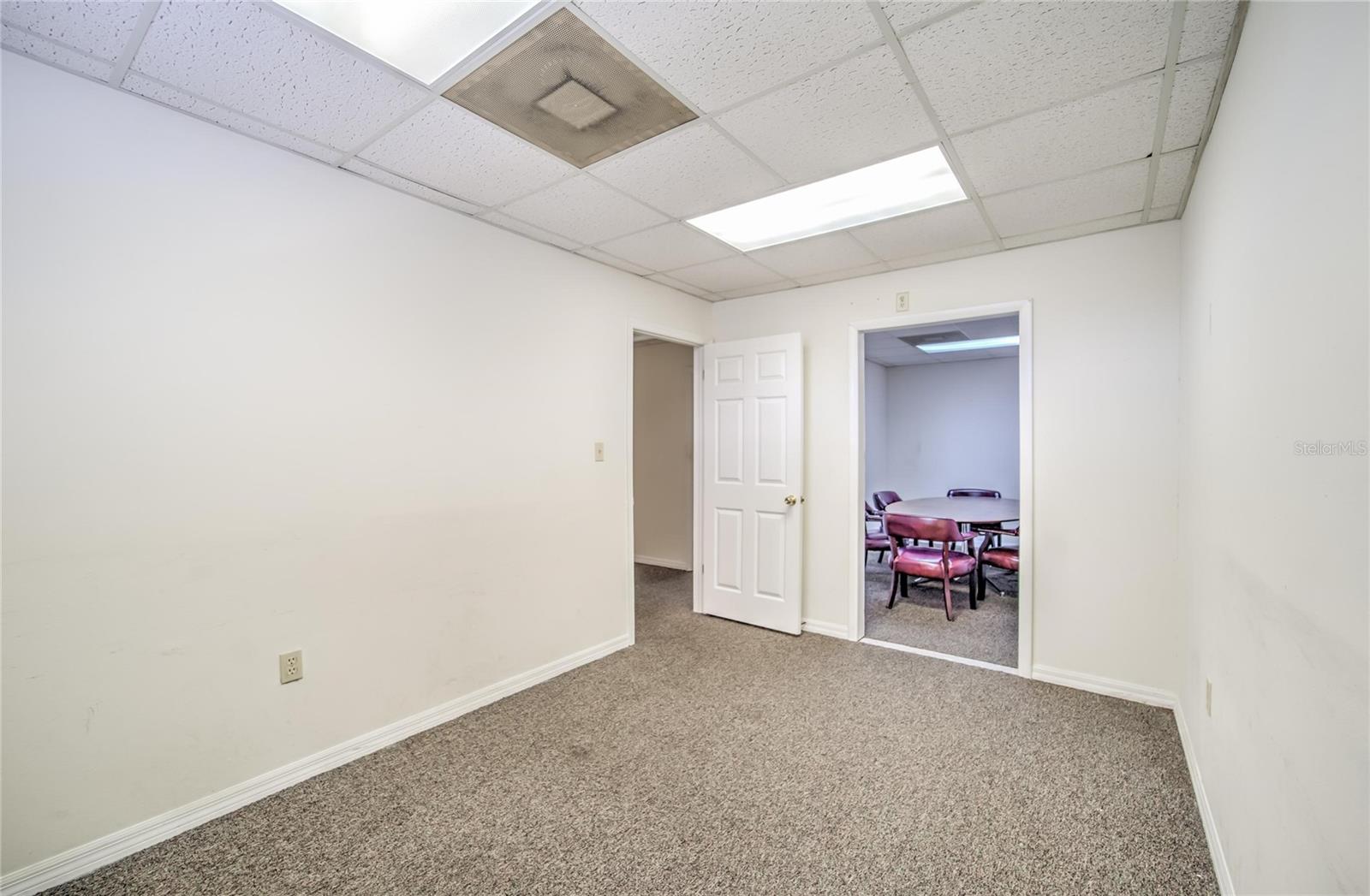 504 E BAKER ST — photo 93
