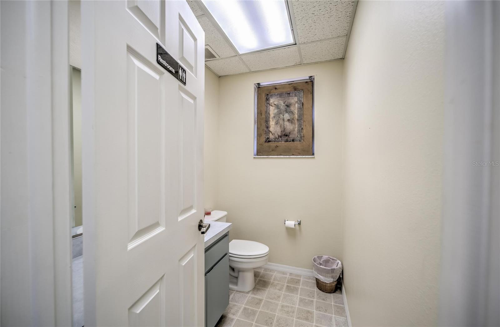 504 E BAKER ST — photo 22