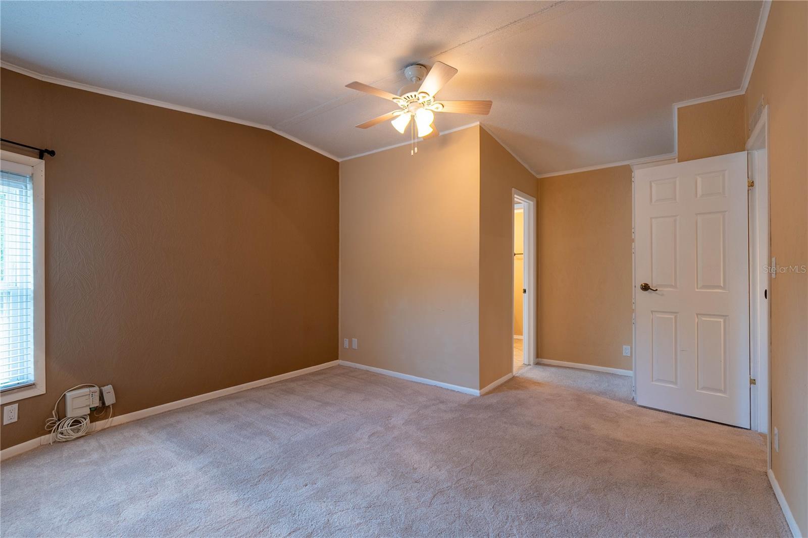 5910 MAJESTIC WAY — photo 25