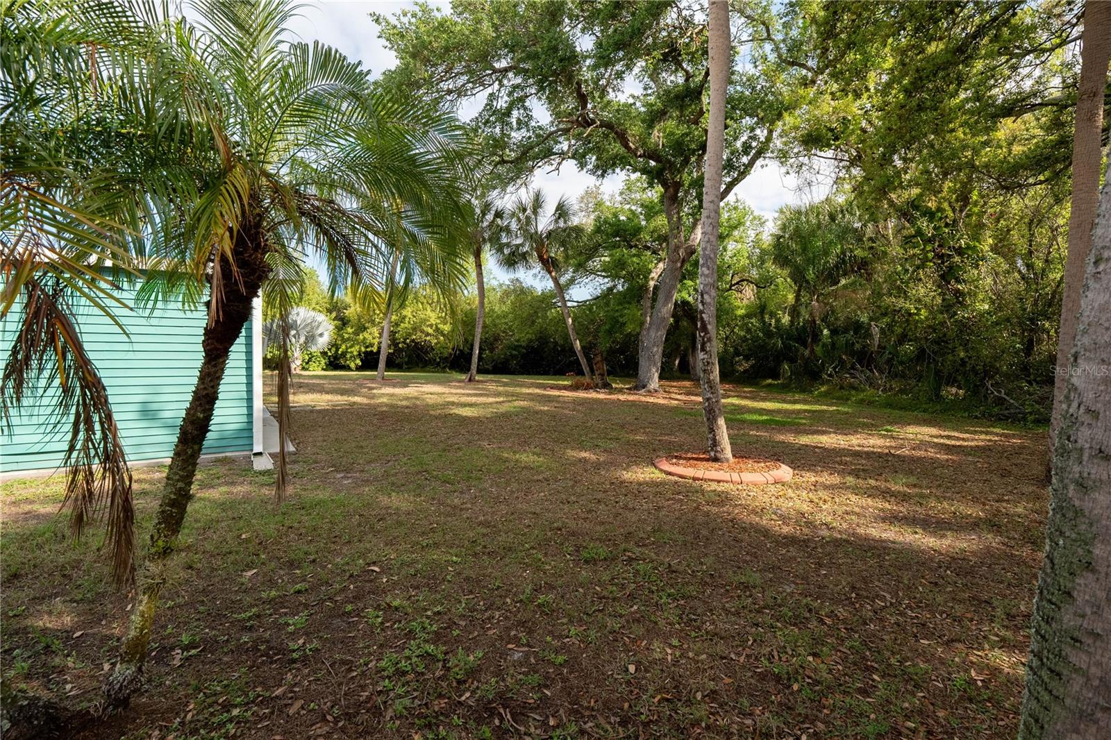 5910 MAJESTIC WAY — photo 41